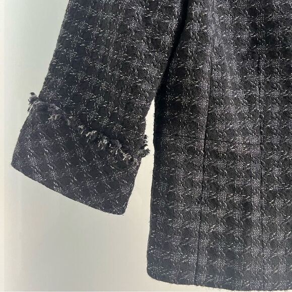 Ann Taylor Italian Tweed Fringe Snap Button Cropped Blazer Women’s 4 Checkered - Picture 3 of 8